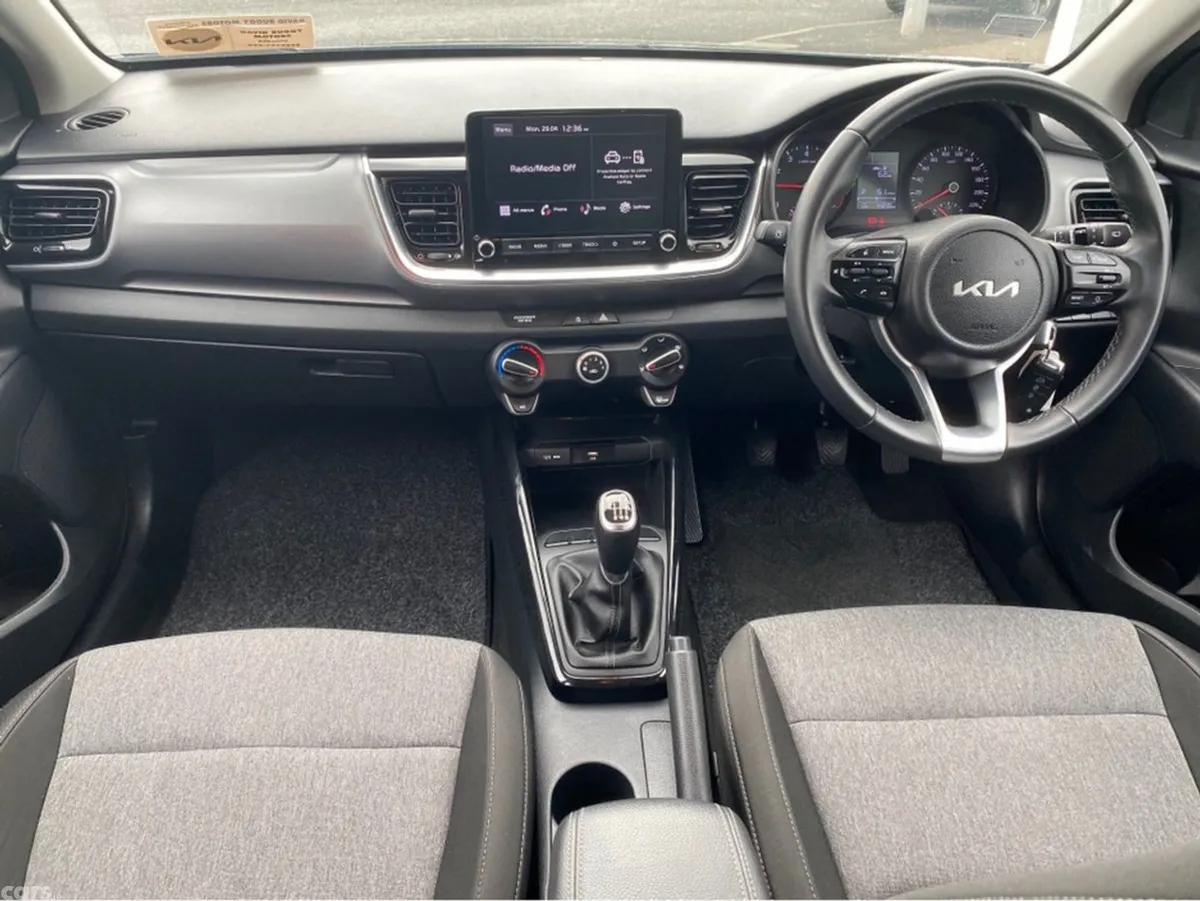 Kia Stonic Estate, Petrol, 2022, Grey