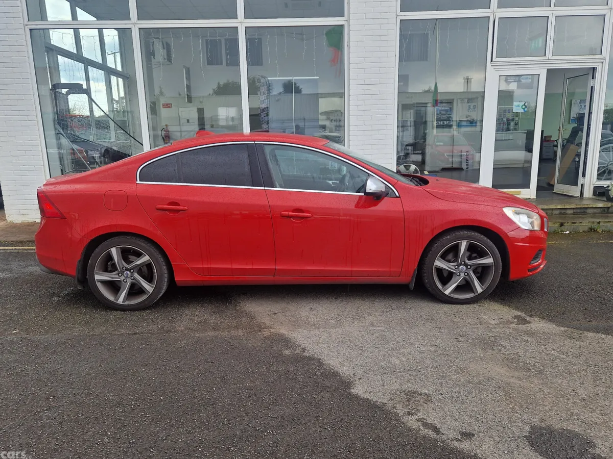 Volvo S60 Saloon, Diesel, 2011, Red