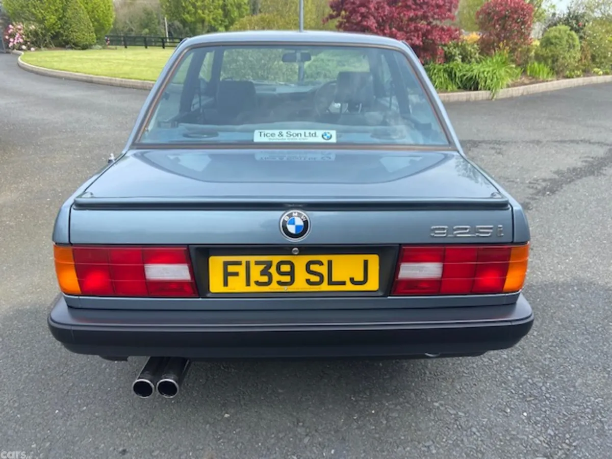 BMW 3-Series Saloon, Petrol, 1988, Blue