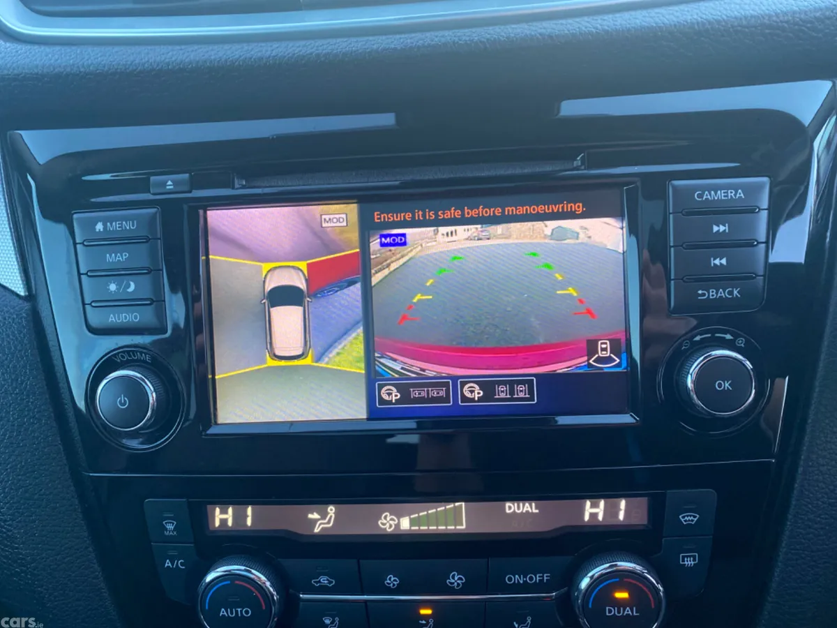 Nissan Qashqai SUV, Diesel, 2019, Red