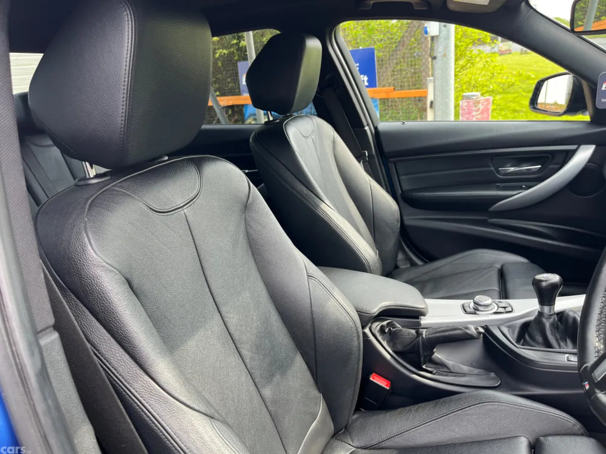 BMW 3-Series Saloon, Diesel, 2014, Blue
