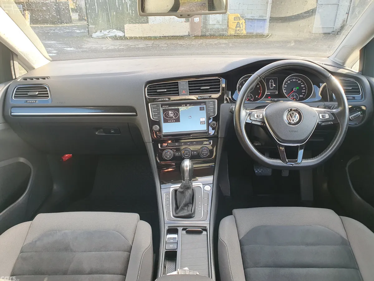 Volkswagen Golf Hatchback, Petrol, 2015, Blue