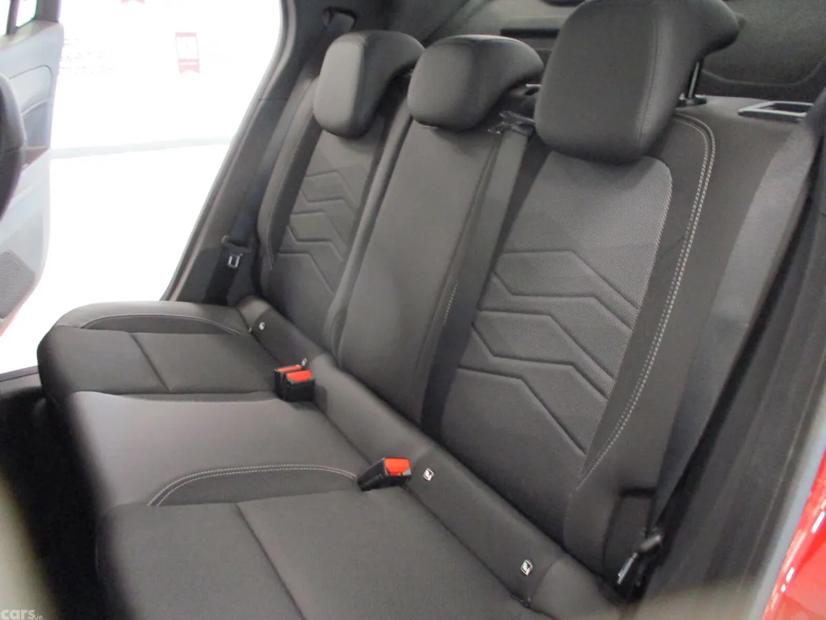 Jeep Avenger SUV, Petrol, 2026, Red