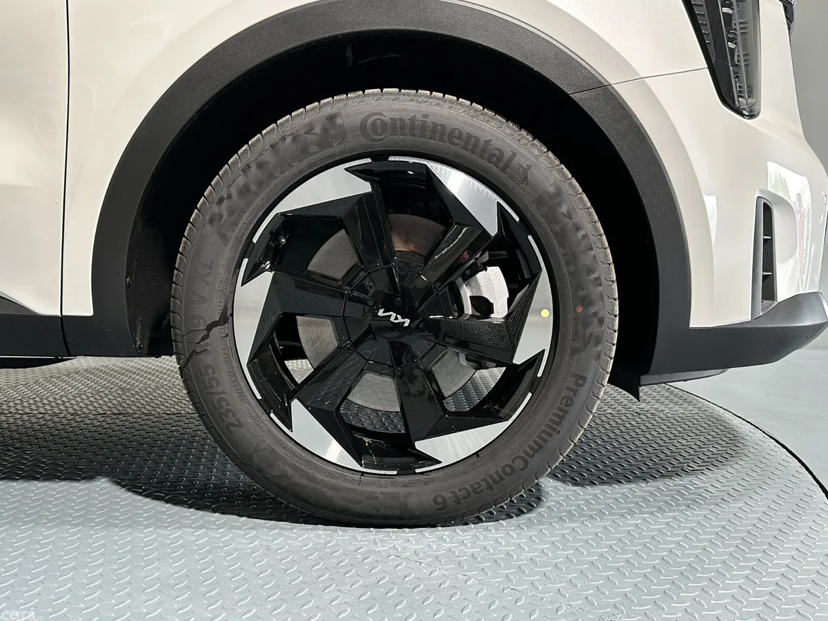 Kia Sorento SUV, Petrol Plug-in Hybrid, 2026, White
