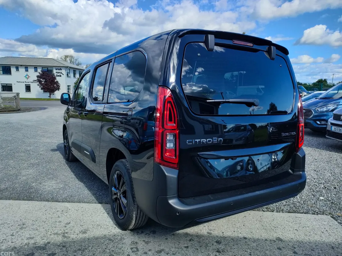 Citroen Berlingo MPV, Diesel, 2027, Black