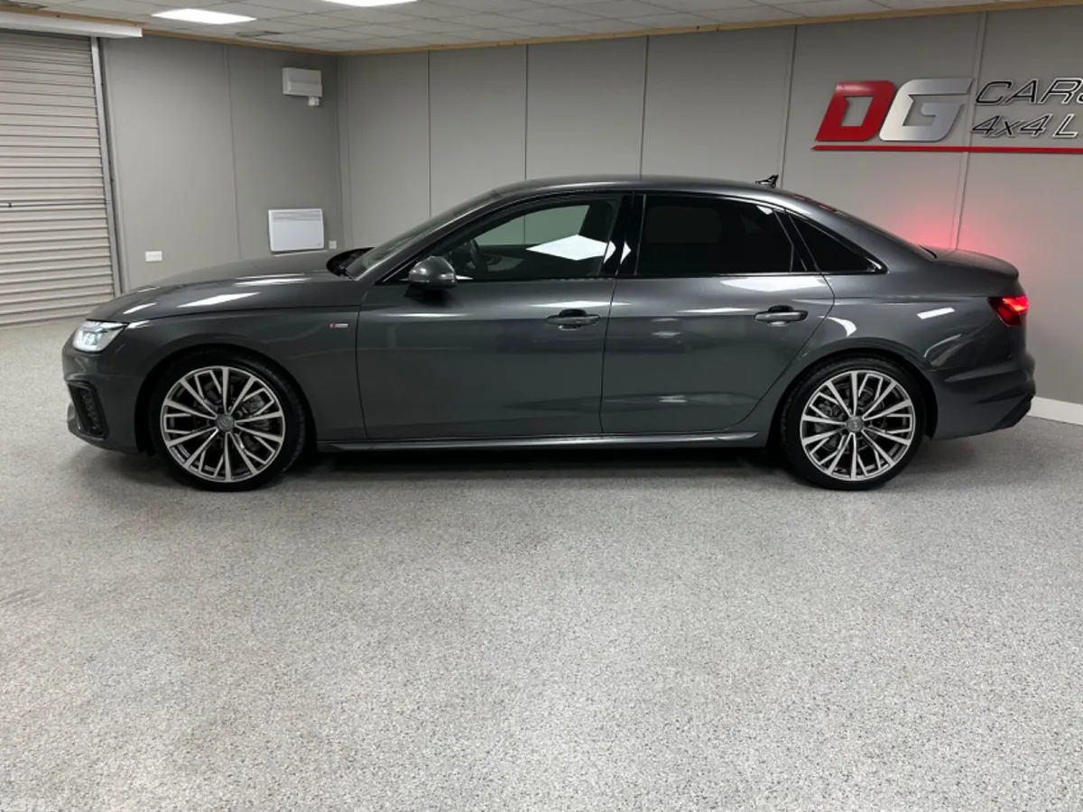 Audi A4 Saloon, Diesel, 2022, Grey
