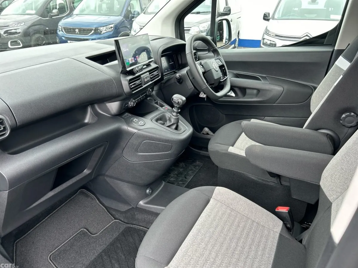 Citroen Berlingo Multispace MPV, Diesel, 2025, Grey