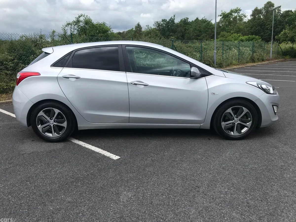 Hyundai i30 Hatchback, Diesel, 2015, Silver
