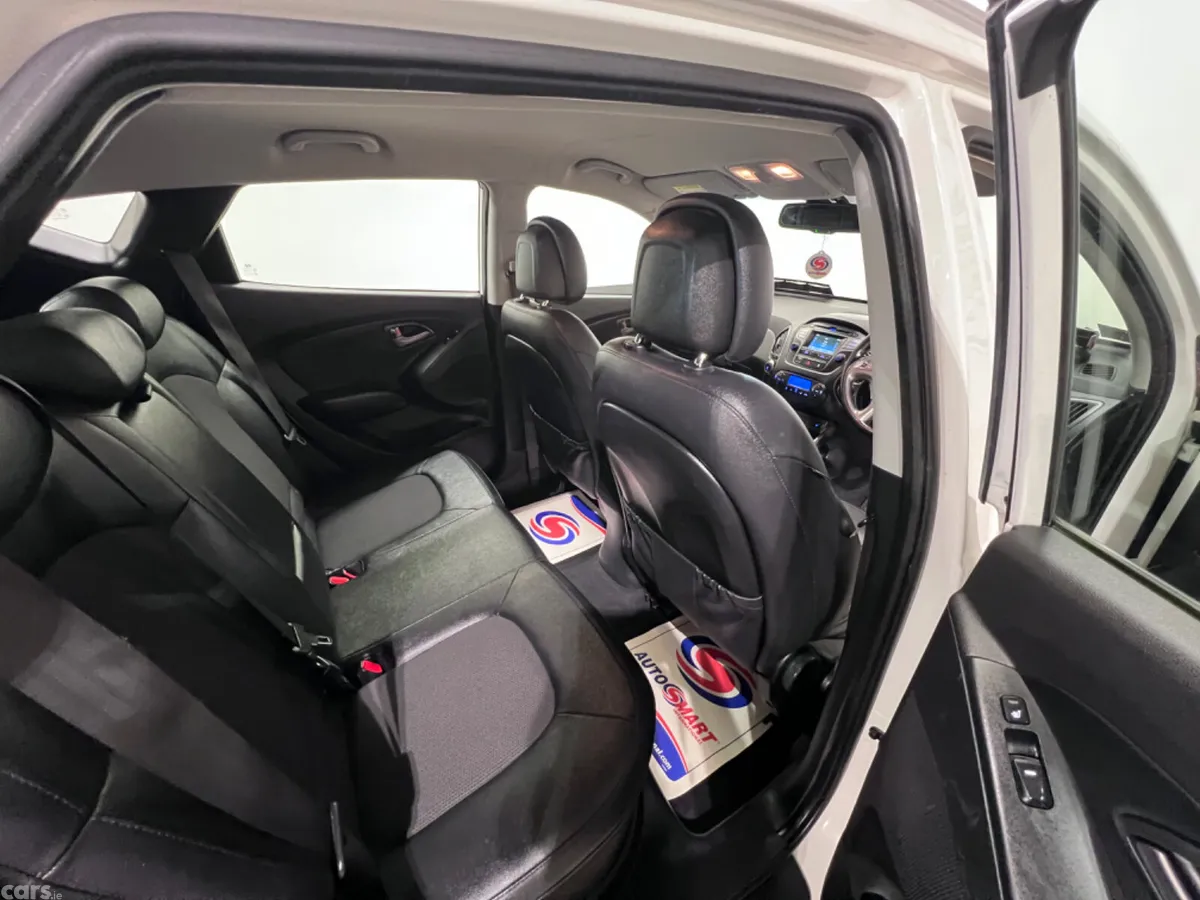 Hyundai ix35 SUV, Diesel, 2014, White