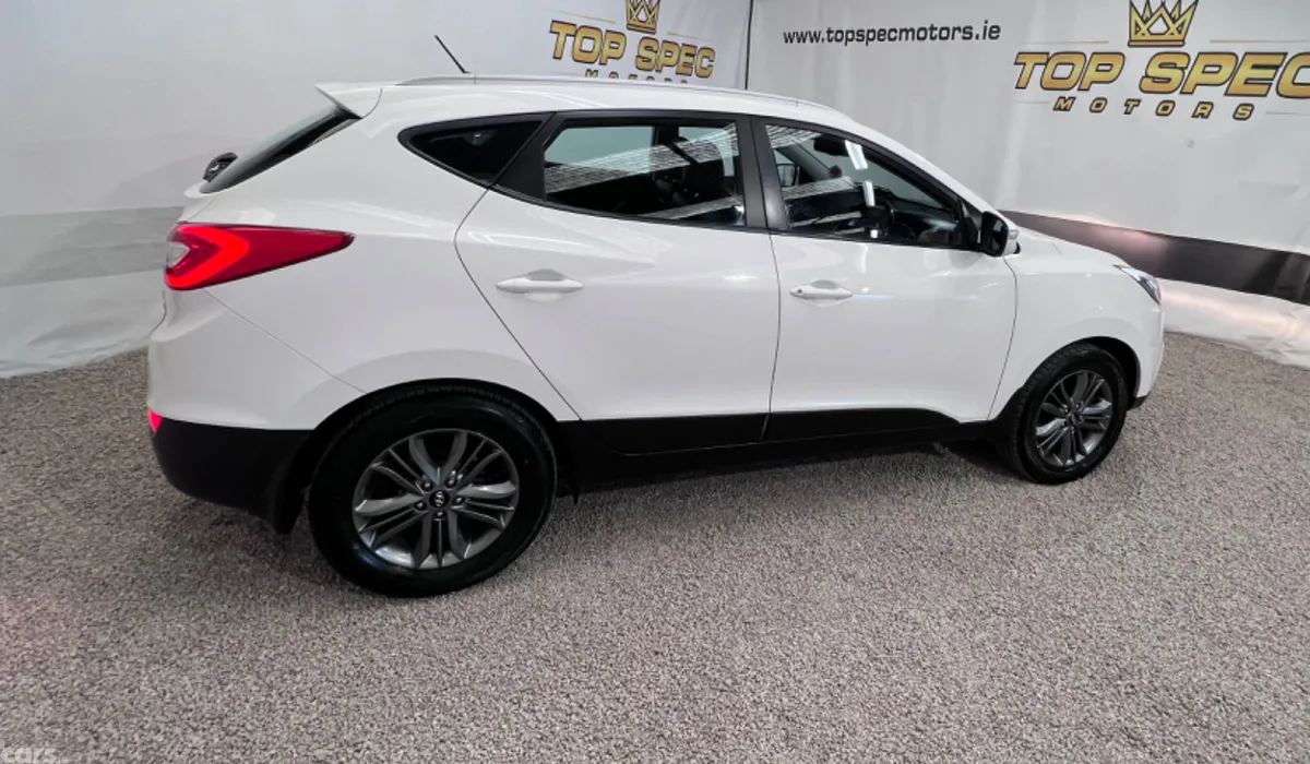 Hyundai ix35 SUV, Diesel, 2014, White