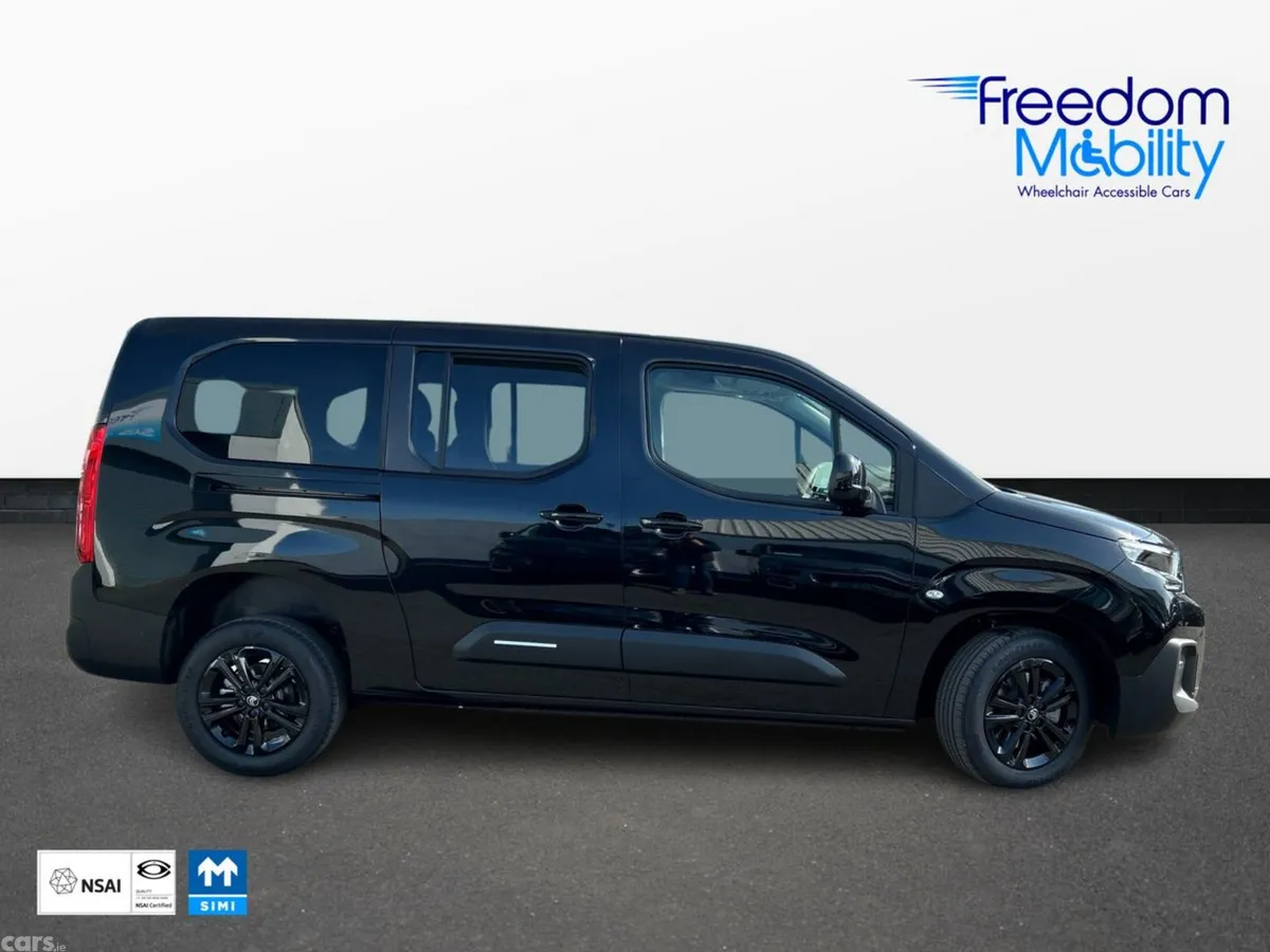 Citroen Berlingo Multispace Wheelchair Accessible, Diesel, 2025, Blue