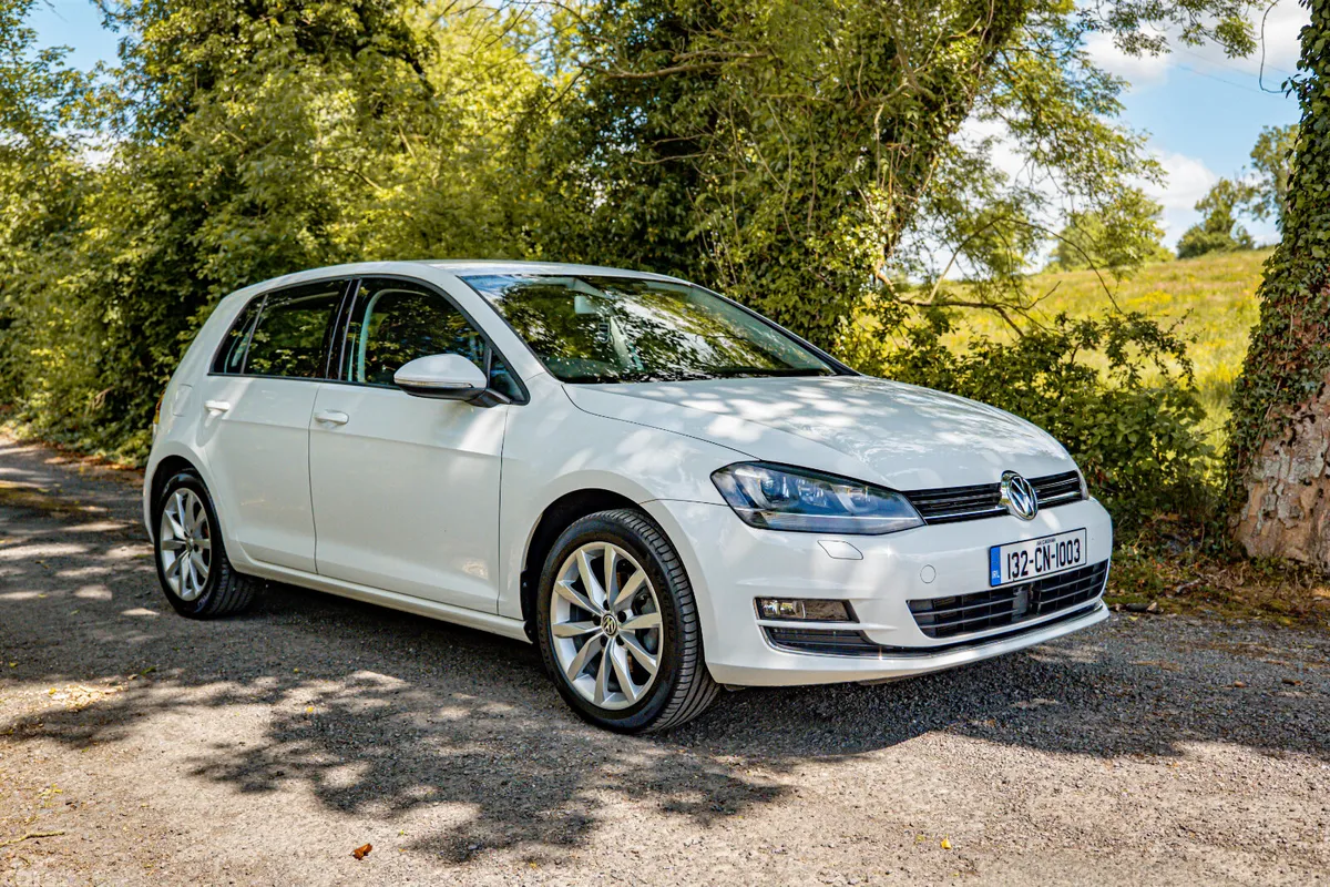 Volkswagen Golf Hatchback, Petrol, 2013, White
