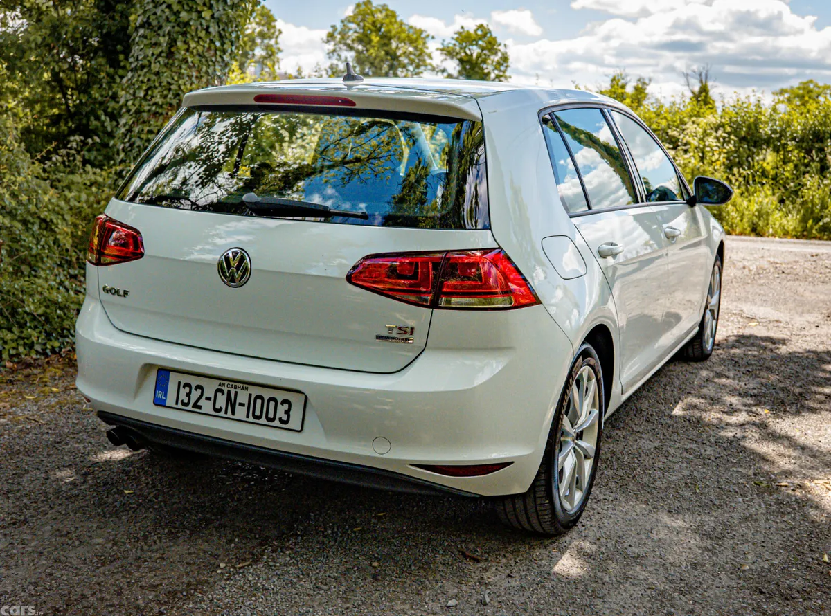 Volkswagen Golf Hatchback, Petrol, 2013, White