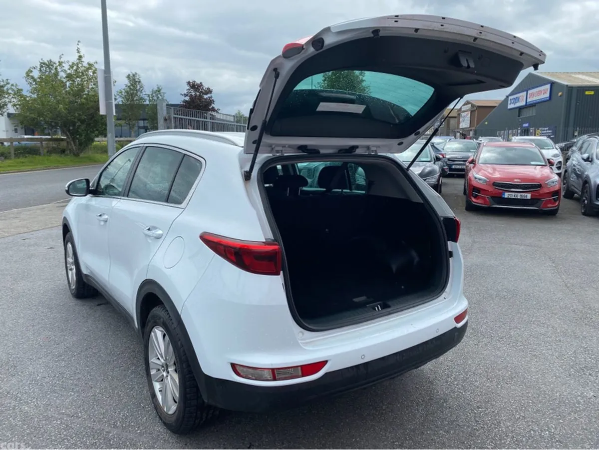 Kia Sportage Estate, Petrol, 2017, White