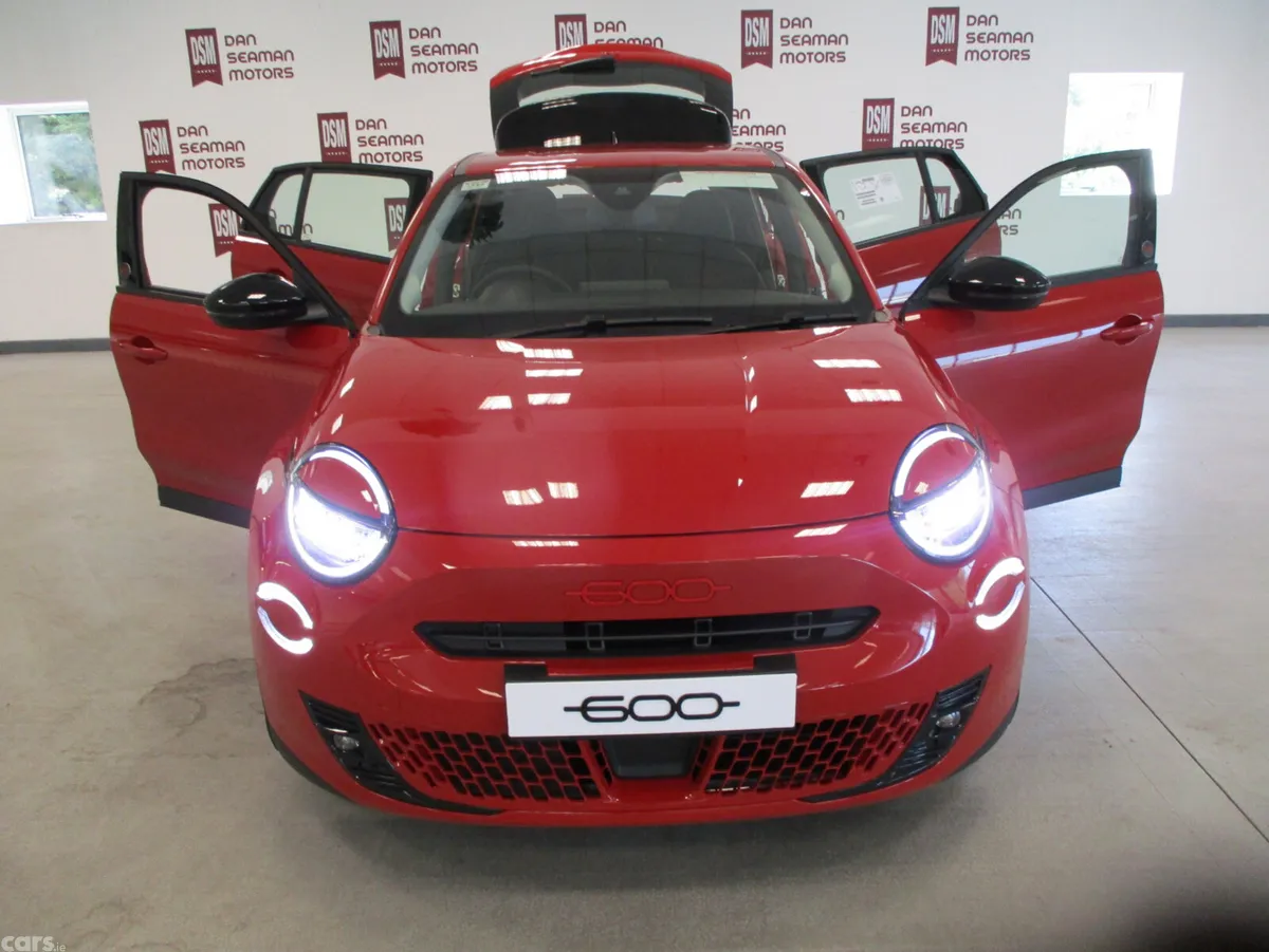 Fiat 600 SUV, Petrol Hybrid, 2026, Red