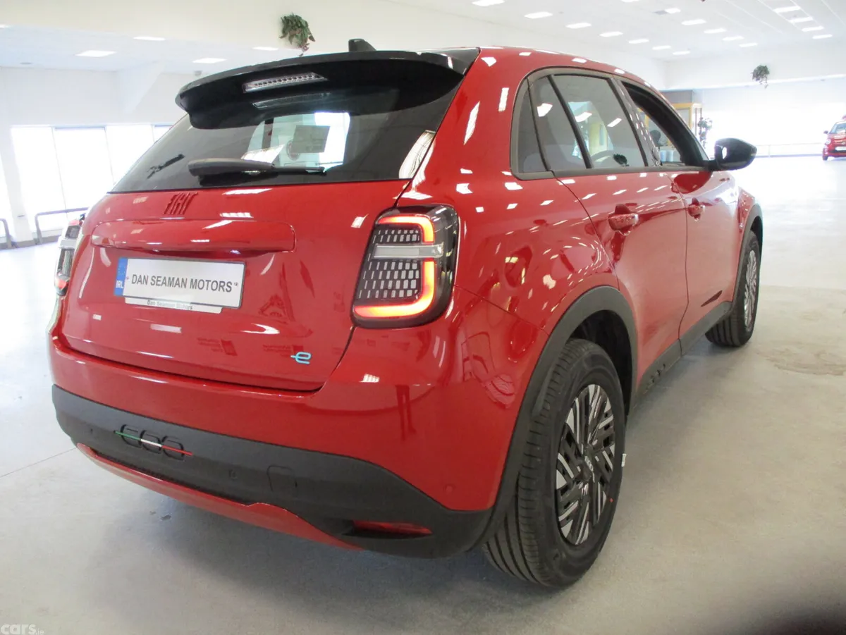 Fiat 600 SUV, Petrol Hybrid, 2026, Red