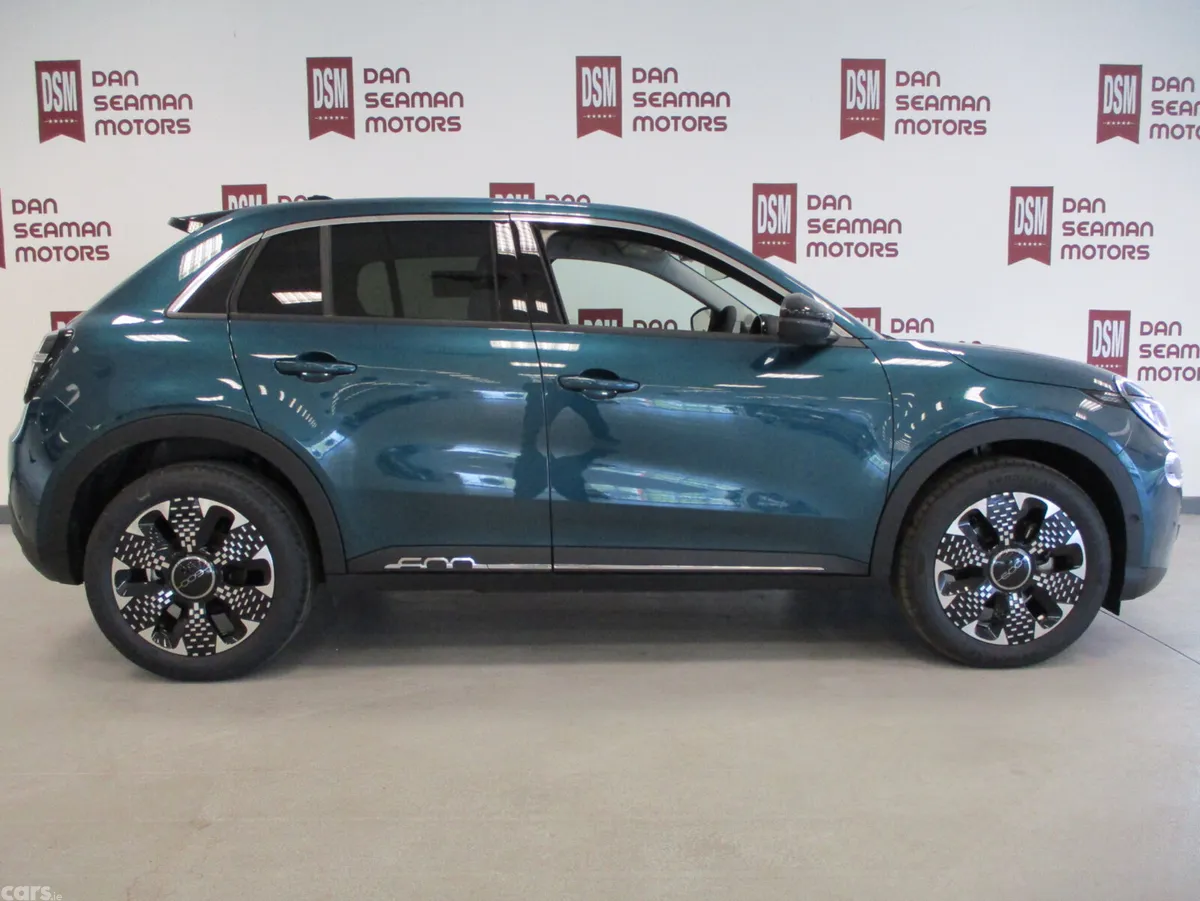 Fiat 600 SUV, Petrol Hybrid, 2026, Green