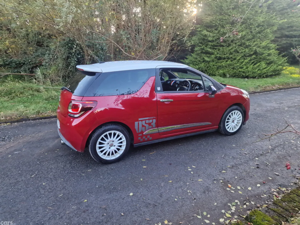 Citroen DS 3 Hatchback, Petrol, 2014, Red