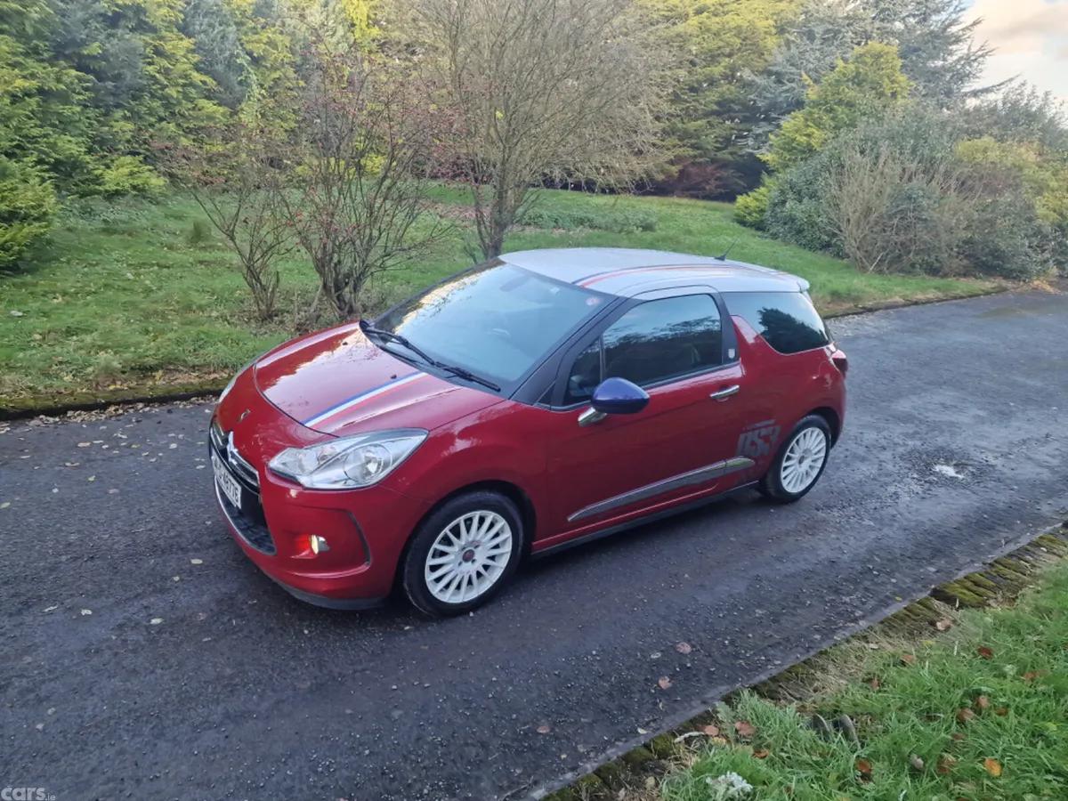 Citroen DS 3 Hatchback, Petrol, 2014, Red