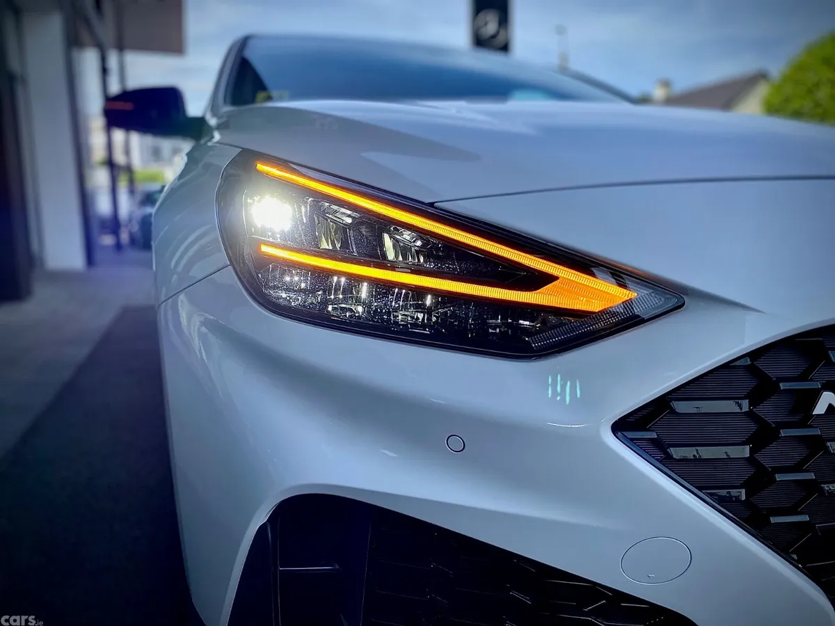 Hyundai i30 Hatchback, Petrol, 2027, White
