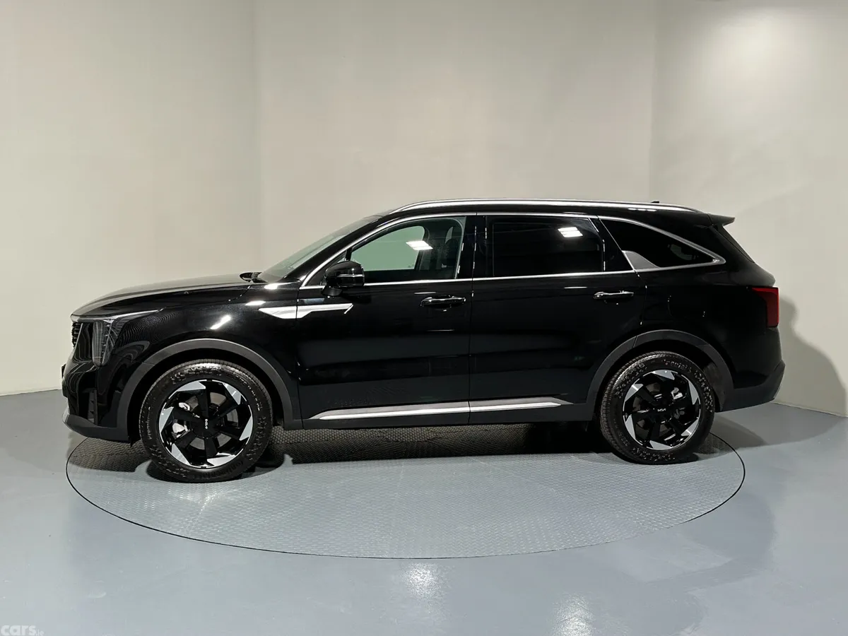 Kia Sorento SUV, Petrol Plug-in Hybrid, 2026, Black
