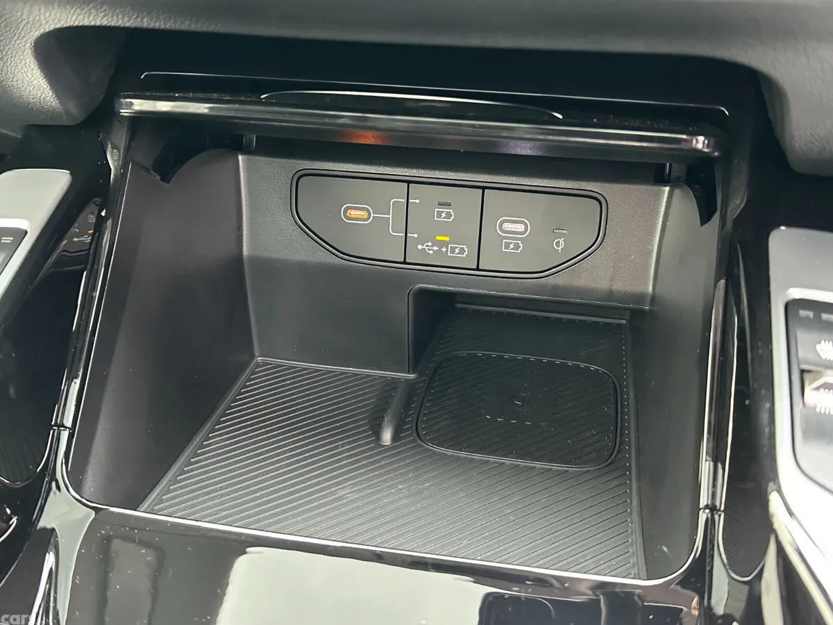 Kia Sorento SUV, Petrol Plug-in Hybrid, 2026, Black