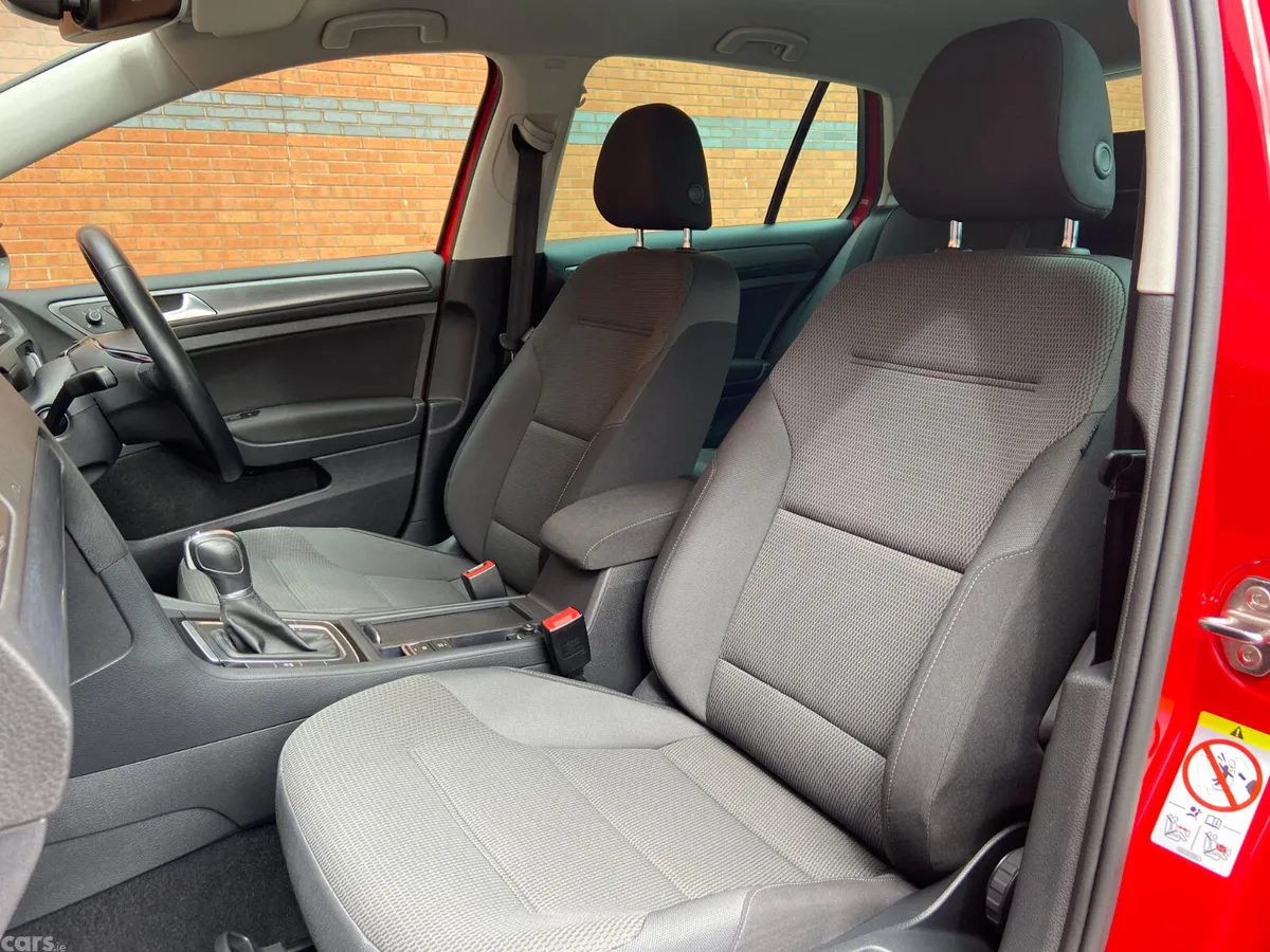 Volkswagen Golf Hatchback, Petrol, 2019, Red
