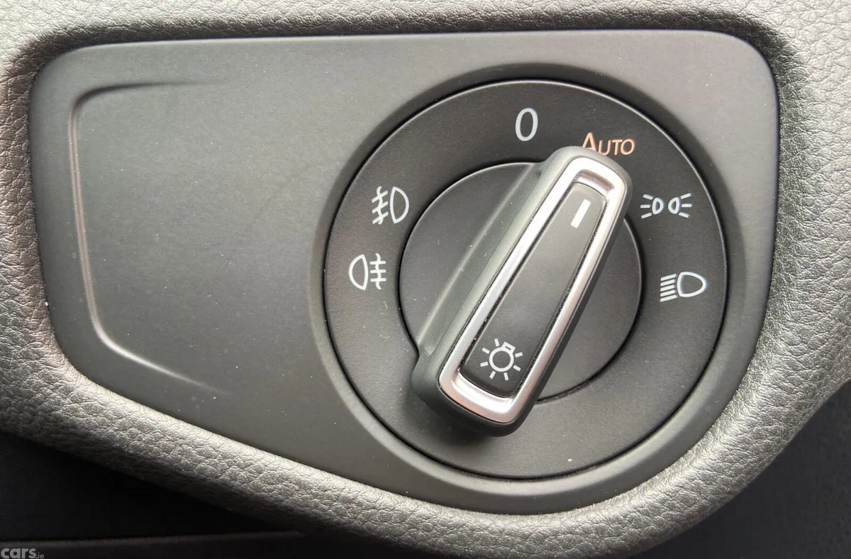 Volkswagen Golf Hatchback, Petrol, 2019, Red