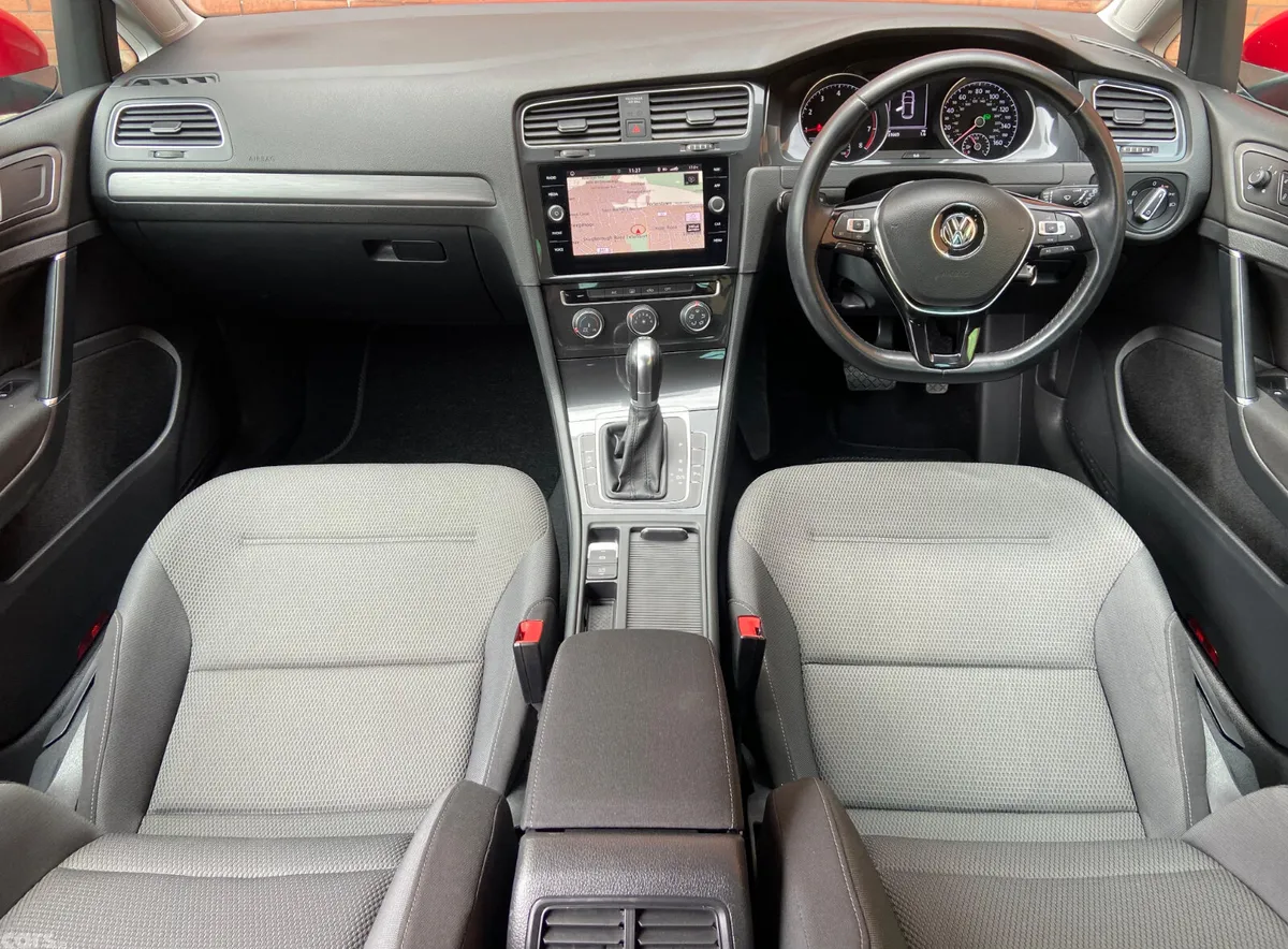 Volkswagen Golf Hatchback, Petrol, 2019, Red