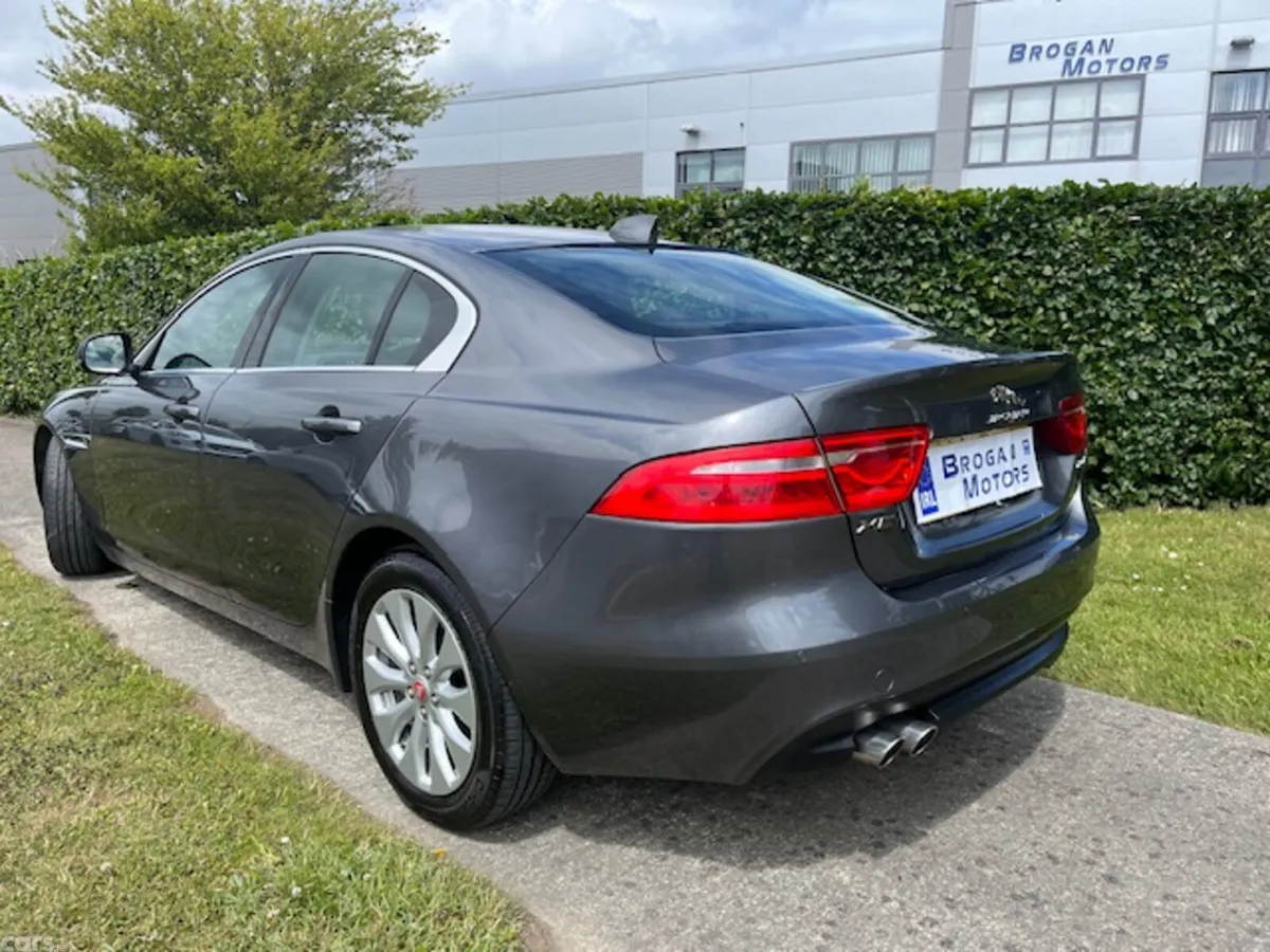 Jaguar XE Saloon, Diesel, 2016, Grey