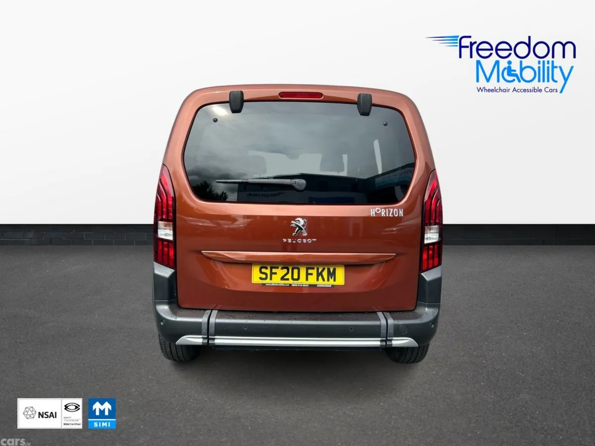 Peugeot Rifter MPV, Diesel, 2020, Gold