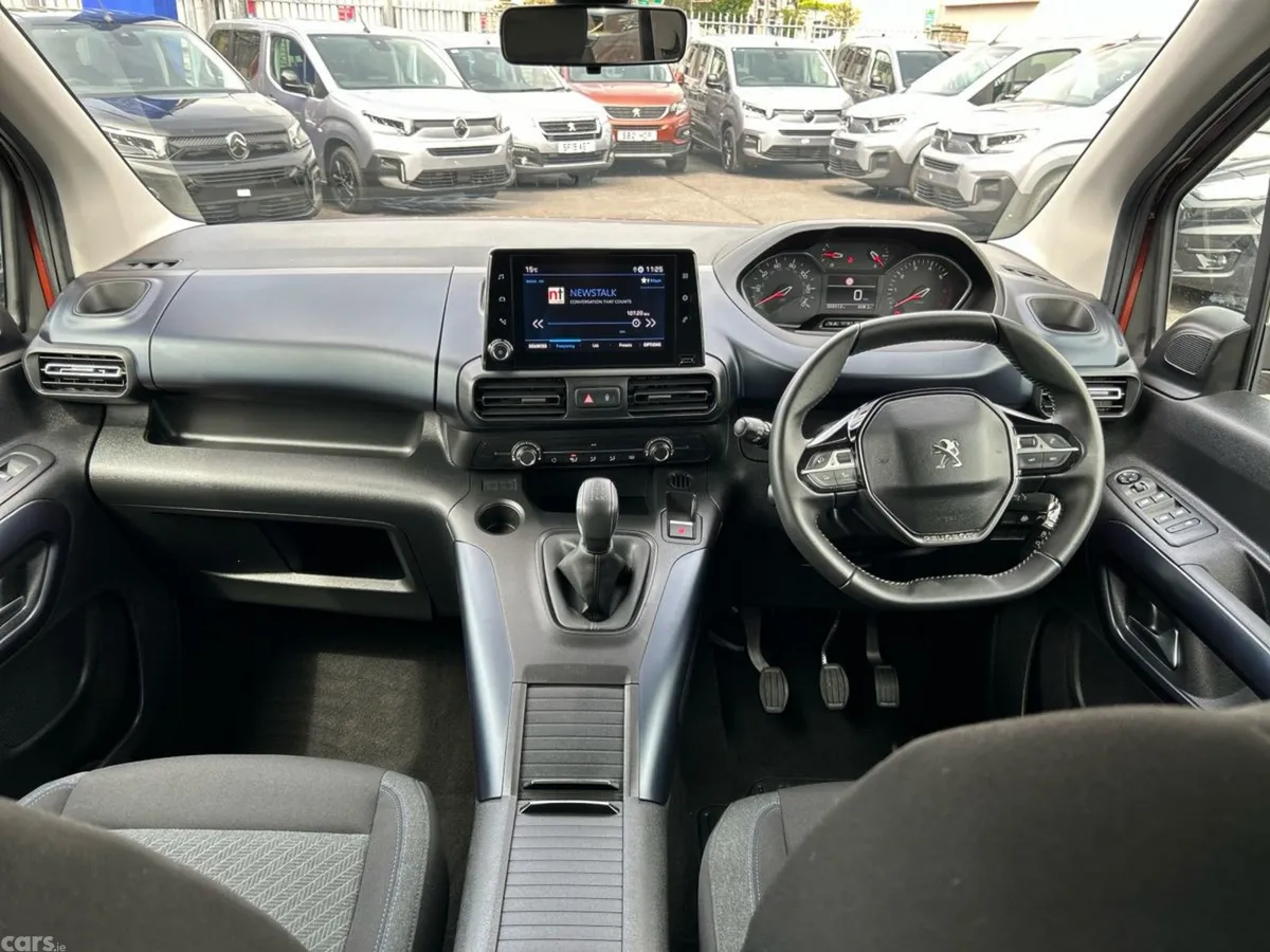 Peugeot Rifter MPV, Diesel, 2020, Gold