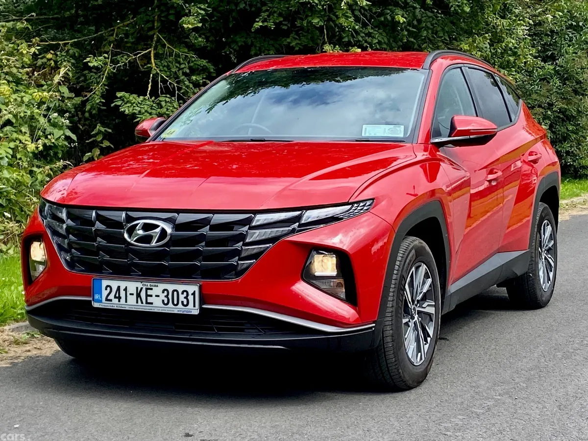 Hyundai Tucson SUV, Petrol Hybrid, 2024, Red
