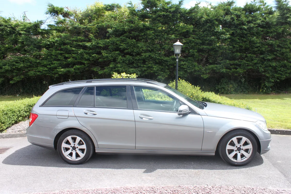 Mercedes-Benz C-Class Estate, Diesel, 2011, Silver