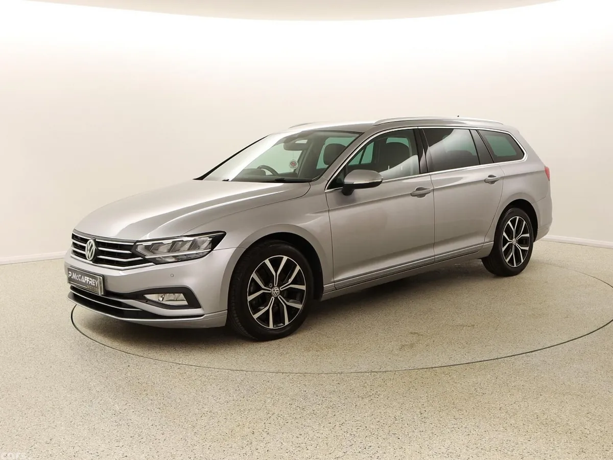 Volkswagen Passat Estate, Diesel, 2020, Silver