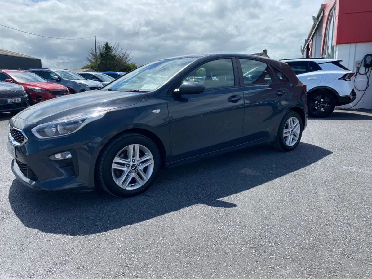 Kia Ceed Hatchback, Diesel, 2020, Grey