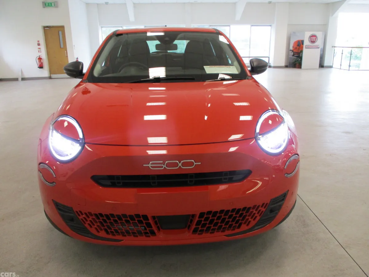 Fiat 600 SUV, Petrol Hybrid, 2026, Orange