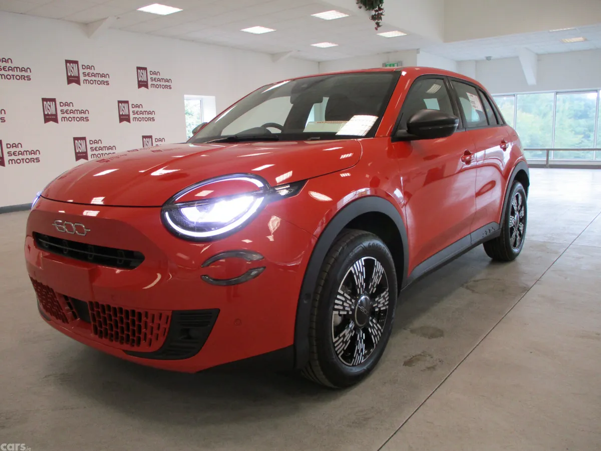 Fiat 600 SUV, Petrol Hybrid, 2026, Orange