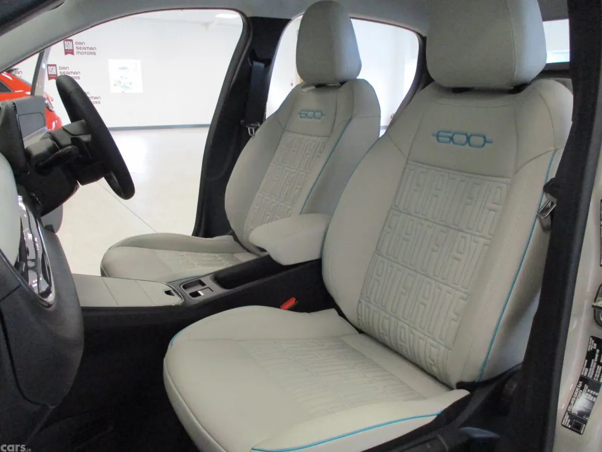 Fiat 600 SUV, Petrol Hybrid, 2026, Beige