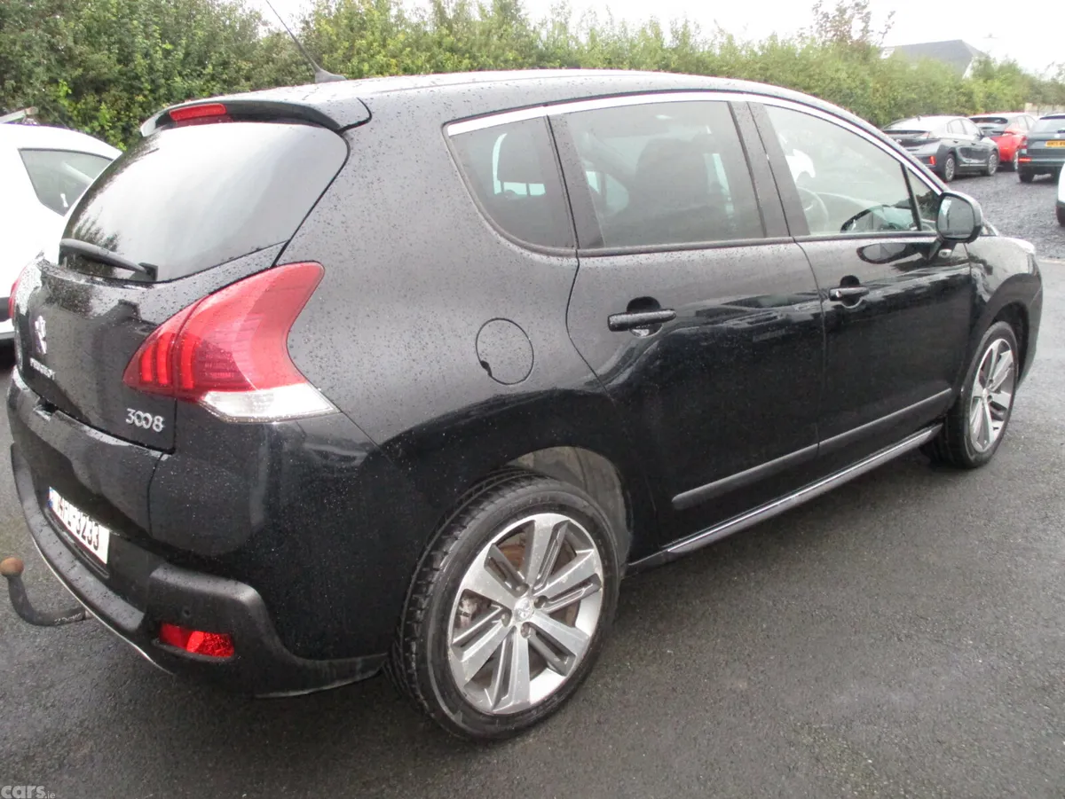 Peugeot 3008 SUV, Diesel, 2014, Black
