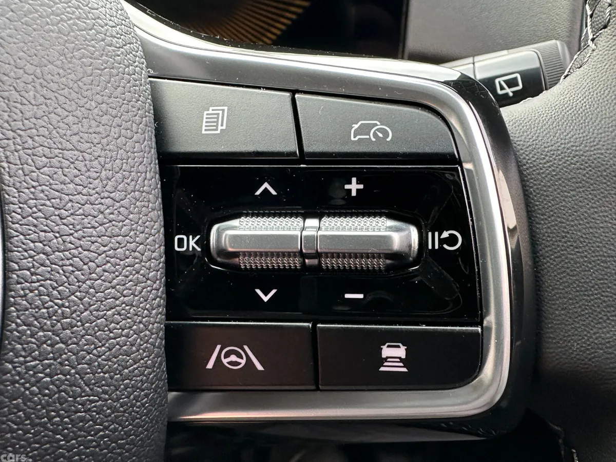 Kia Sorento Van, Diesel, 2026, Black
