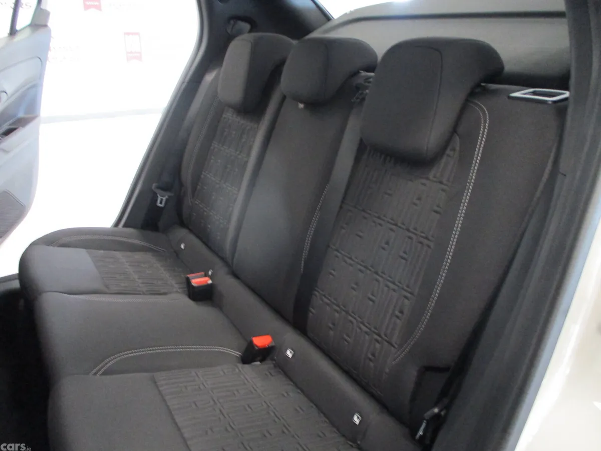 Fiat 600 SUV, Petrol Hybrid, 2026, Beige