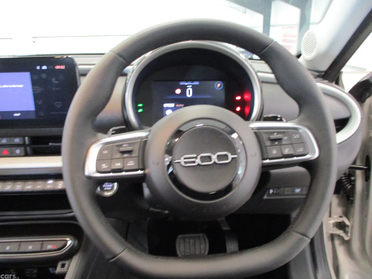 Fiat 600 SUV, Petrol Hybrid, 2026, Beige