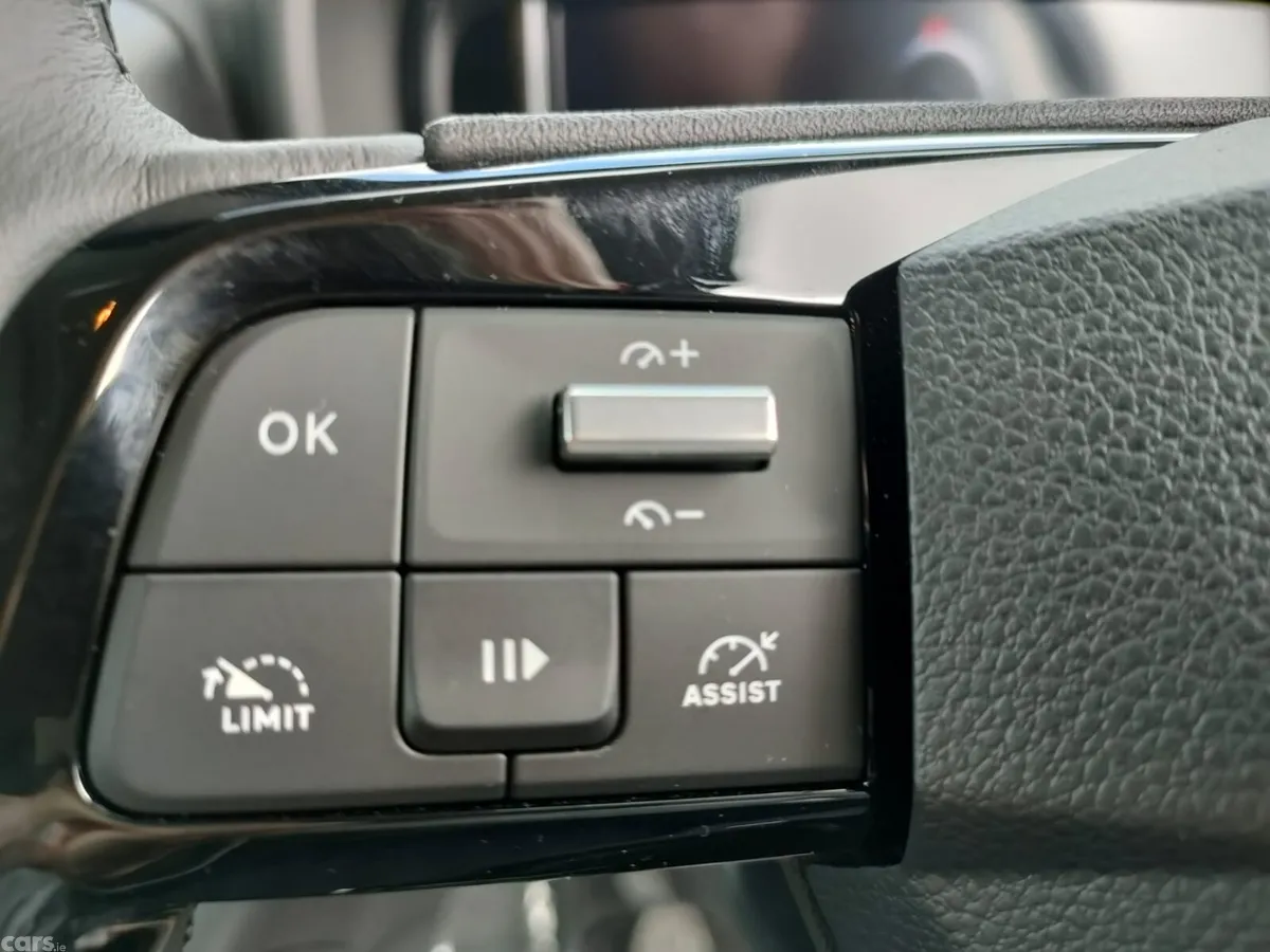 Citroen Berlingo Multispace MPV, Diesel, 2027, Black