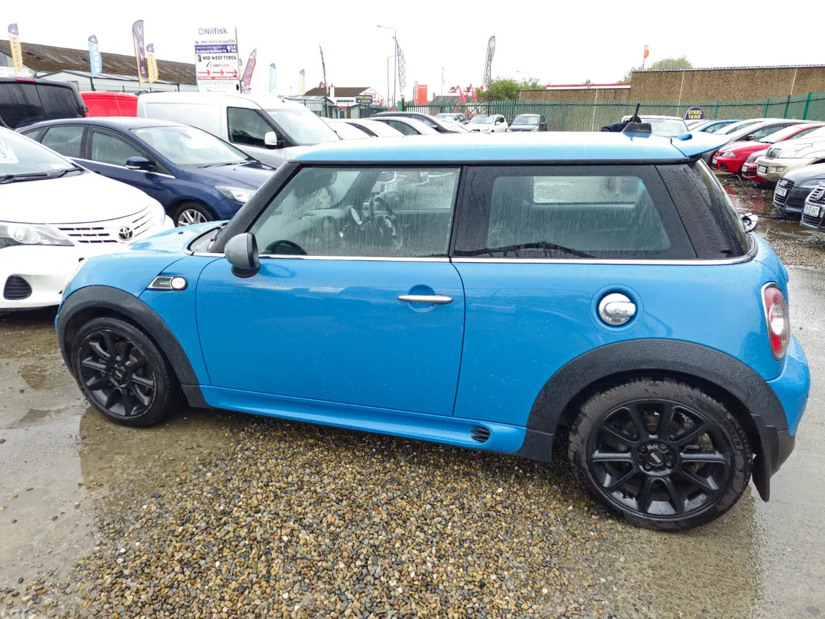 Mini Cooper Hatchback, Petrol, 2012, Blue