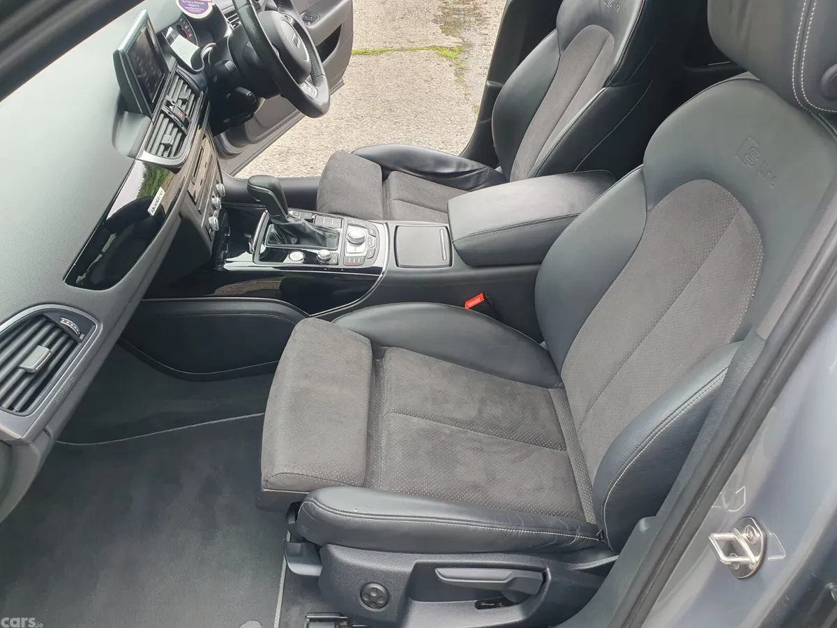 Audi A6 Saloon, Diesel, 2017, Grey