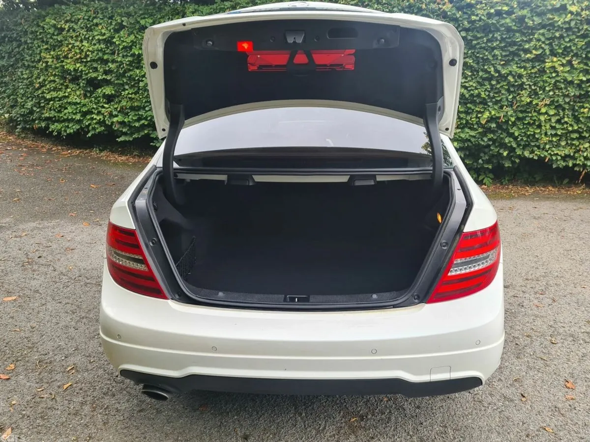 Mercedes-Benz C-Class Saloon, Diesel, 2014, White