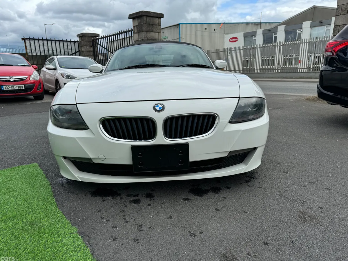 BMW Z4 Convertible, Petrol, 2007, White