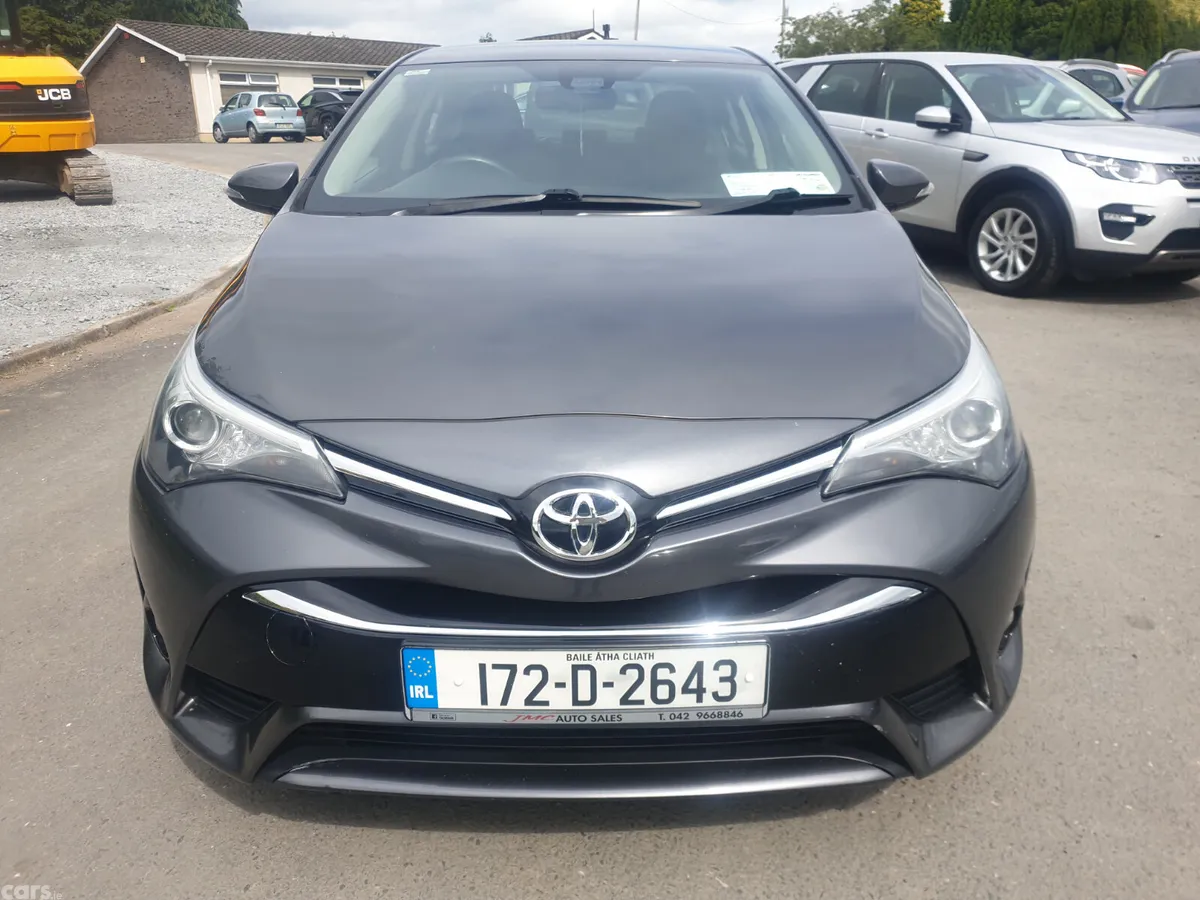 Toyota Avensis Saloon, Diesel, 2017, Grey