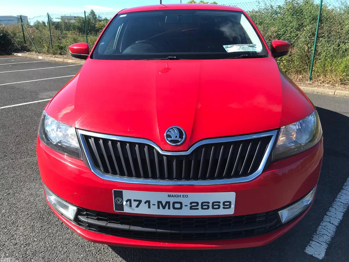 Skoda Rapid Hatchback, Diesel, 2017, Red